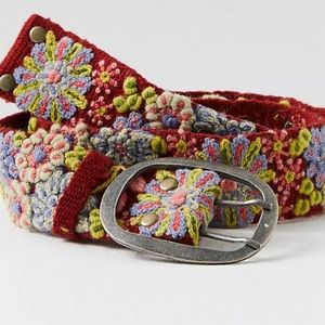 Free people Jenny Krauss tea berry belt size large new without tags